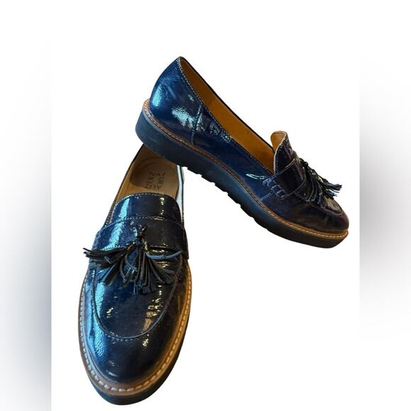 Naturalizer Women’s 9.5 Blue Patent Leather Slip-On Loafers - Picture 1 of 6
